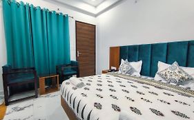 The Vinayak By Le Pension Stays