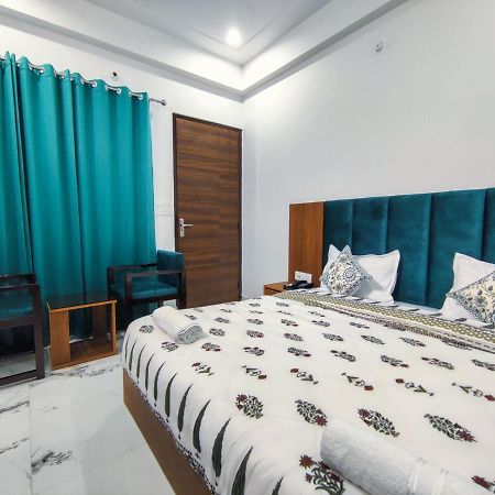 The Vinayak By Le Pension Stays Rishikesh Exterior photo