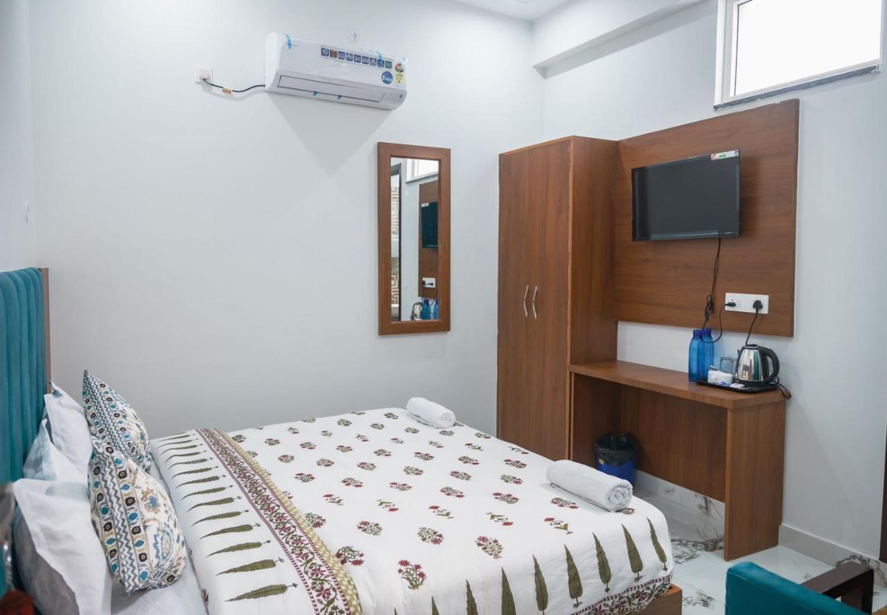 The Vinayak By Le Pension Stays Rishikesh Exterior photo