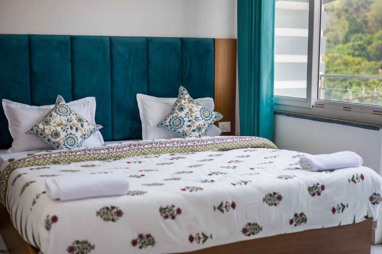 The Vinayak By Le Pension Stays Rishikesh Exterior photo